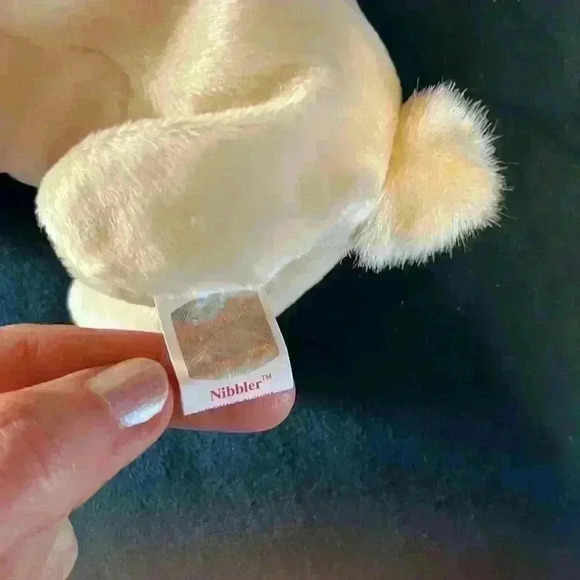 Ty Beanie Baby Nibbler - Picture 3 of 6